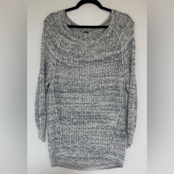 Free People Sweaters - Free People Marled Gray and White Sweater Tunic Size Medium